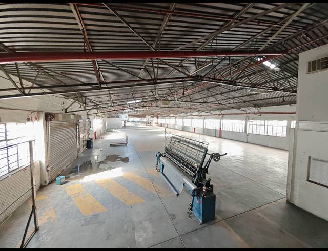7,800M² FACTORY TO LET IN BOOYSENS